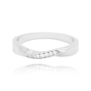 MINET Strieborný prsteň s bielymi zirkónmi veľkosť 57